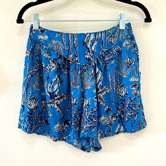 Angie Tropical Ocean Themed Print Top and Shorts Set - Picture 8 of 10